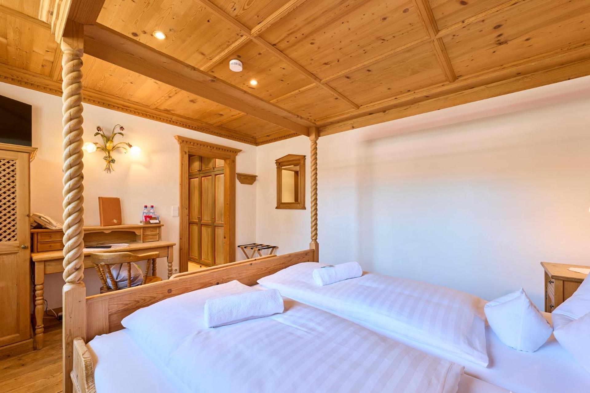 Hotel Waldgasthof Buchenhain 바이에르브룬 외부 사진